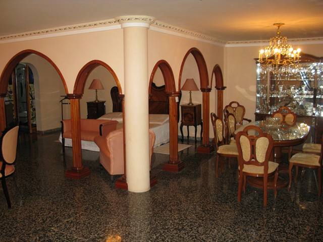 LUXURY ONE BEDROOM VIP APARTMENT FOR RENT IN HAVANA